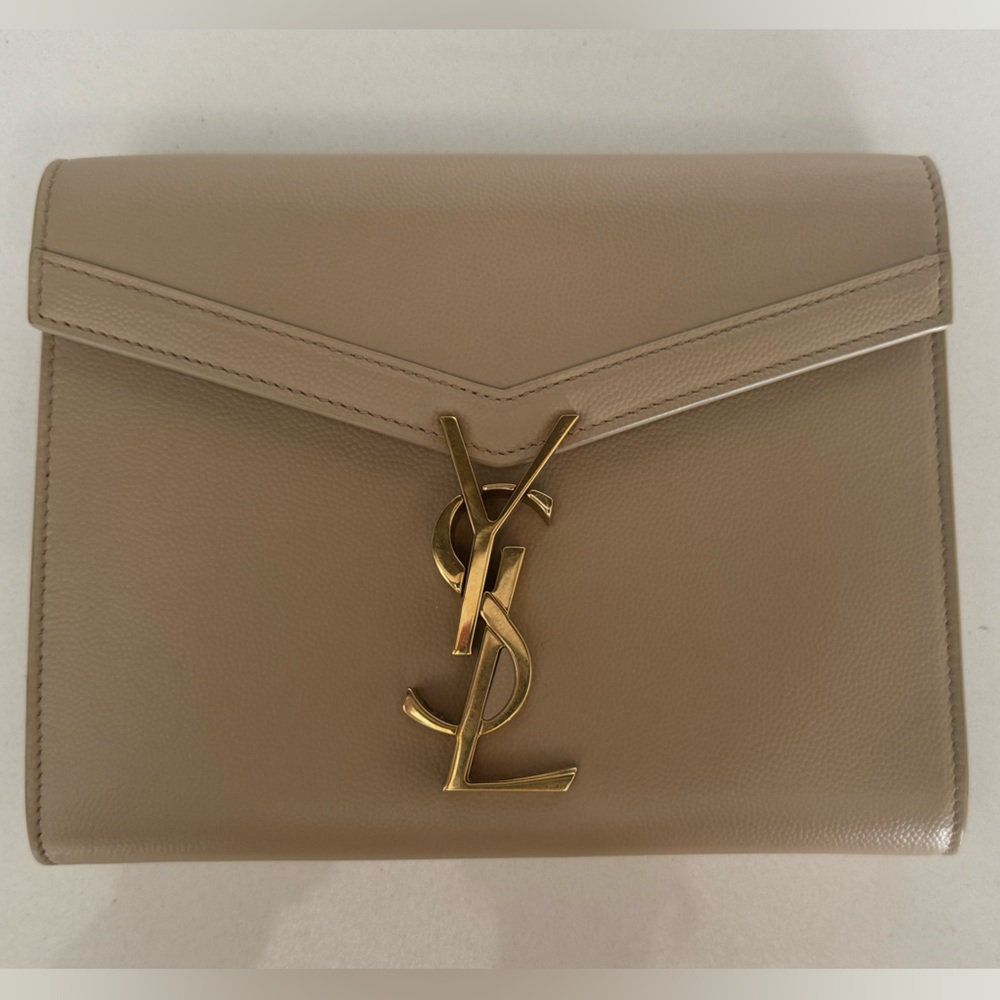 YSL beige envelope crossbody/shoulder bag with YSL clasp